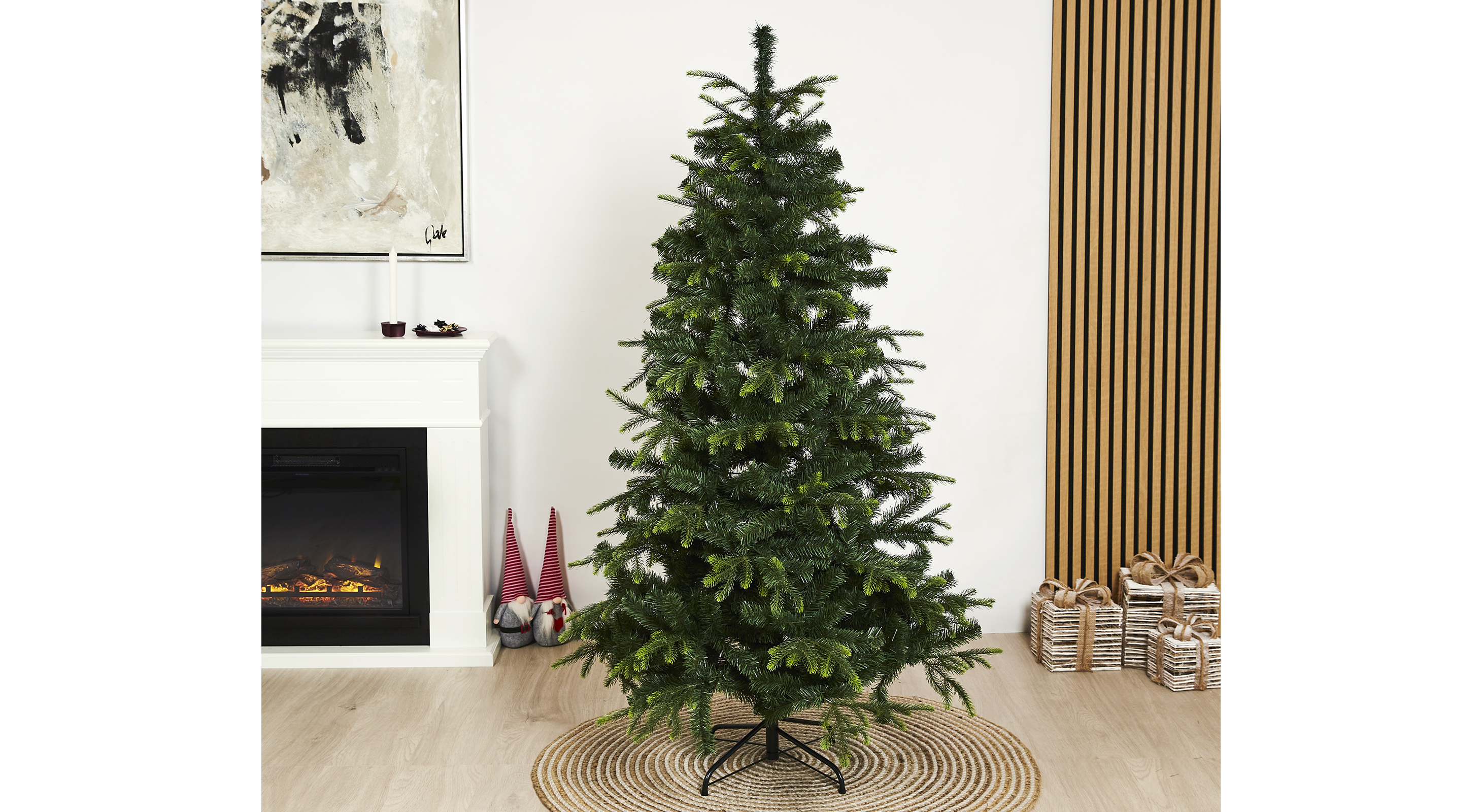 Se ALVA, kunstigt juletræ, PE/PVC, 1,7 x 1,2 m, u/LED lys hos e-plast